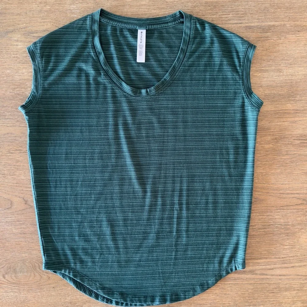 Athleta Cloudlight Stratus Tee-Soft Athleisure-Womens Size XS-Color Green Stripe